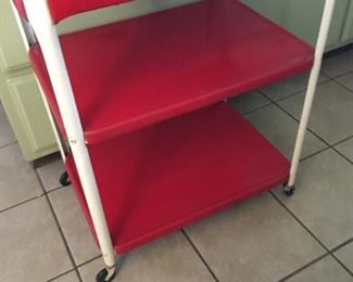 Cute Mid Century metal kitchen cart. Great condition