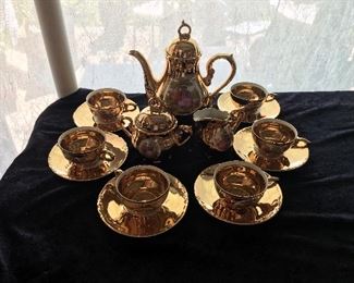 JKW Karlsbad 24 kt gold tea set. 17pc. ca 1880. Very cool for the tea set collector
