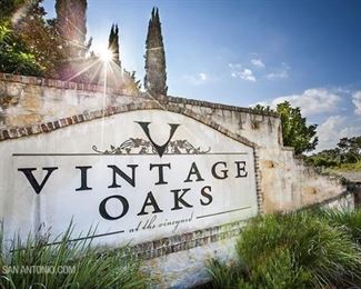 VintageOaksSign