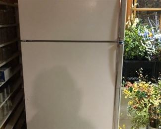 Kenmore 22 refrigerator