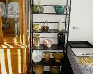 iron shelf  / pottery