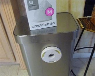Simple Human Trash Can
