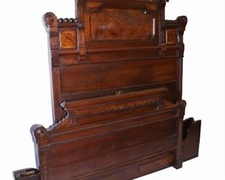 Victorian Carved Full Size Bed