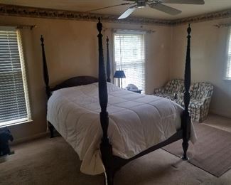 Canopy or Four Poster Bed