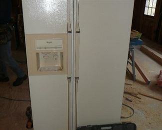 Whirlpool Refrigerator/Freezer $150.00