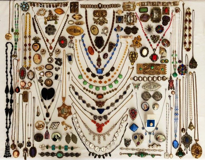 3000+ pieces of vintage and antique jewelry - this is a small sample! 