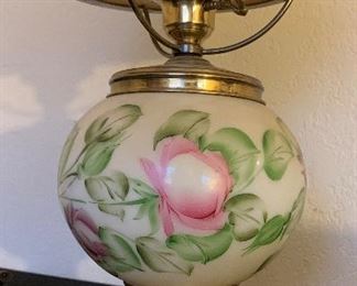 Hand Painted Gone With the Wind Lamp		

