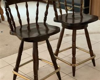 2 Dark Wood Counter Height Chairs Barstools PAIR	31x26x29in seat height: 24in	HxWxD
