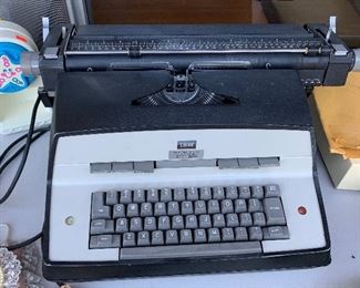 IBM Model 12 typewriter		
