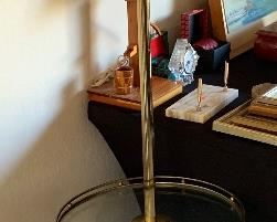 Brass Lamp w/Table		
