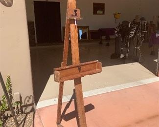 Vintage easel with drawer $65