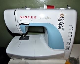 Singer Simple Model 3116 with Manual