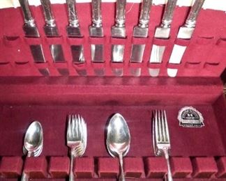 Antique Towle Sterling "Virginia Carvel" Patented 1919, 40 pieces in Mahogany storage case