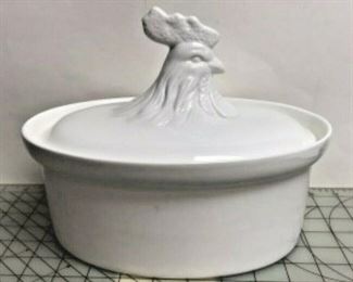 https://www.ebay.com/itm/114113096495 SM3044: OVAL WHITE CERAMIC POT WITH ROOSTER LID
