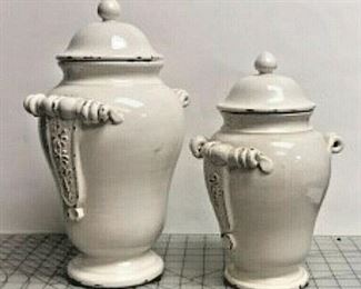 https://www.ebay.com/itm/124082616333 SM3048: TWO WHITE CERAMIC JARS WITH LIDS