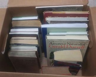 GB4162009 GRAB BOX OF BOOKS #1 $10.00 CONTAINS BOOKLETS & HARD BACK BOOKS  BOX 75B     	Pay online by Venmo: @Rafael-Monzon-1, PayPal Email: Agesagoestatesales@Gmail.com, or Square Call for info 504-430-0909
