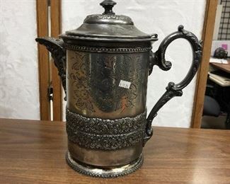 https://www.ebay.com/itm/123956971255	LAN719: Ford Silver Co Pitcher Quadruple Plate $20
