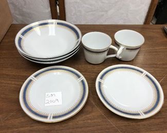 https://www.ebay.com/itm/113945908882	SM2009: Noritake Japan Blue Dawn China 6611 Lot of 7 Bowls, Plates & Cups $20

