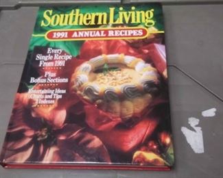 SOUTHERN LIVING COOKBOOK 1991 ANNUAL RECIPES HARD COVER $10.00BY OXMOOR HOUSE BOX 76 AB0238	Pay online by Venmo: @Rafael-Monzon-1, PayPal Email: Agesagoestatesales@Gmail.com, or Square Call for info 504-430-0909
