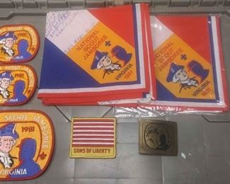 https://www.ebay.com/itm/114200222326	AB0279 VINTAGE LOT OF 7 BOY SCOUTS OF AMERICA ITEMS VIRGINIA NATIONAL SCOUT JAMBORE 1981 BELT BUCKLE , SCARFS AND PATCHES $40.00 BOX 70 AB0279
