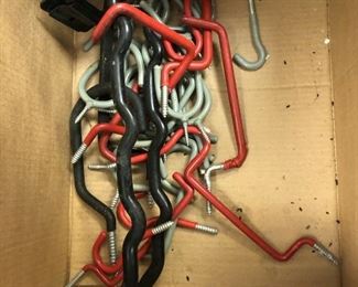 https://www.ebay.com/itm/114203164204	LAN9931: LR Gagage Brkts Screw In and Closet Wire Brkts and & Screws $10	Buy-it-Now

