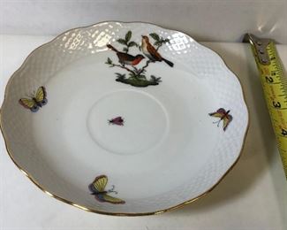 https://www.ebay.com/itm/124169124080	LAN9804: Herend Hungray 701 Hand Painted China Saucer Bowl	Auction
