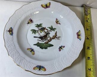 https://www.ebay.com/itm/114204622630	LAN9813: Herend Hungary Hand Painted Plate 2 Birds 1518 Ro 16  	Auction
