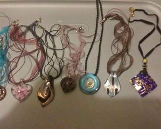 https://www.ebay.com/itm/124150464819 CJ0004 COSTUME JEWELRY GLASS NECKLACE LOT RX BOX 4 CJ0004 $15
