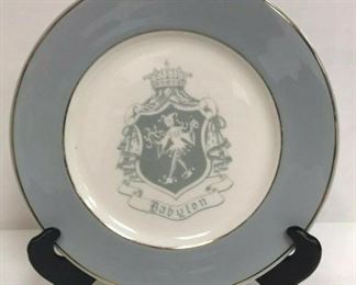 https://www.ebay.com/itm/124169360913 GB002: BABYLON PLATE 1968 NEW ORLEANS MARDI GRAS KREWE FAVOR $20