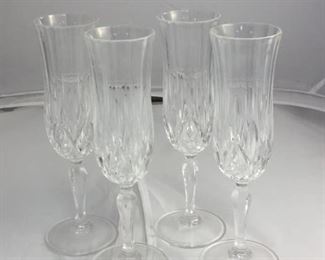 https://www.ebay.com/itm/124128656135 KB0030: 4 Piece set of Glass Stemware, with bonus stem $35