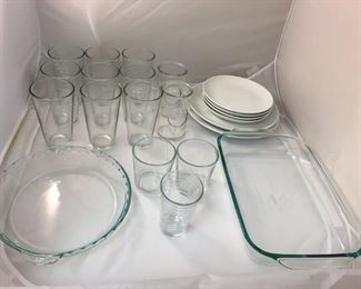 https://www.ebay.com/itm/114182849058 KB0101: Lot of Dish Glassware and Tableware, 22 pieces $5