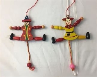 https://www.ebay.com/itm/114190026797 KB0122: Vintage 60s Wooden Articulated Christmas Tree Ornaments, 2 pieces $10