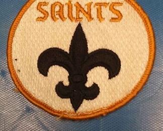 https://www.ebay.com/itm/124135576813 NNS009 NEW ORLEANS SAINTS CLOTH PATCH. $10