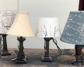 https://www.ebay.com/itm/114188017729 PA044: Small Lamps $ 5 Each