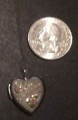 https://www.ebay.com/itm/124156076686 RX4152001 STERLING SILVER 925 18 INCH CHAIN & GRAND MA LOCKET Weight 3.6 GRAMS RX BOX 1 RX4152001 $18