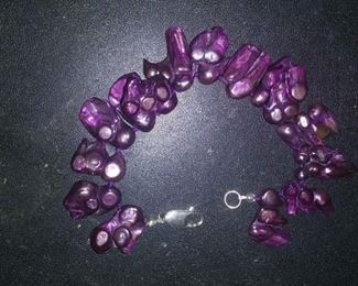 https://www.ebay.com/itm/124131357502 Rxb002: STERLING SILVER AND PURPLE PEARL BRACELET $15