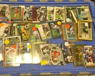 https://www.ebay.com/itm/124139670647 Rxb020 NFL FOOTBALL ROOKIE CARD & INSERT COLLECTION BOX 0 $175