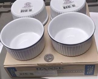$20 https://www.ebay.com/itm/114209793056 AB0348 DANSK BISTRO CHRHVN BLUE SET OF FOUR RAMEKIN SMALL BOWLS MICROWAVE SAFE NEW We have three sets of these, two in the box one out BOX 79 AB0348 $20