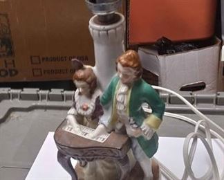 https://www.ebay.com/itm/124173650051 ABO335 SMALL VINTAGE CERAMIC FIGURINE LAMP MAN & WOMAN WITH PIANO MADE IN OCCUPIED JAPAN BOX 74 ABO335 $20