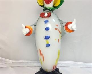 https://www.ebay.com/itm/124173552915 KB0143: Vintage Handblown Glass Clown $50
