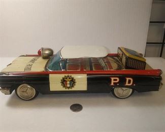 https://www.ebay.com/itm/114220335352	BU3058 1960s VINTAGE TOY OLDSMOBILE 88 BLACK & WHITE HIGHWAY PATROL FRICTION CAR PRESSED TIN WITH SPEED METER ON BACK. MADE IN JAPAN BY ICHIKI. 12 3/4 X 3 3/4 X 5 INCHES ABBU BOX 9 BU 3058	 Auction Starts 5/11/20 9 PM 

