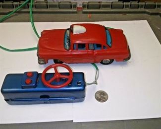 	https://www.ebay.com/itm/124199081875	BU3074 VINTAGE USED TOY RED 1957 FORD POLICE FRICTION TIN PRESSED METAL CAR BAT	 $20.00 	Buy-It-Now
