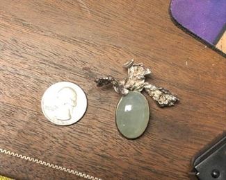 https://www.ebay.com/itm/124199970803	BU1076: Silver and Jade Hand Crafted Pendat	 $20 	Buy-It-Now
