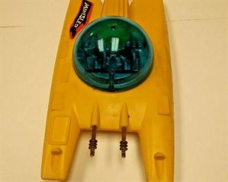 https://www.ebay.com/itm/124199016935	BU3085 USED VINTAGE 1960S TV VOYAGE TO THE BOTTOM OF THE SEA YELLOW TOY MINI SL	 Auction 
