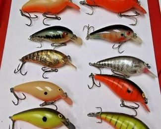 https://www.ebay.com/itm/124205238716	AB0389 USED VINTAGE FRESHWATER CRANK BAIT LOT #1 LOT CONTAINS 10 USED VINTAGE CR	 Auction 
