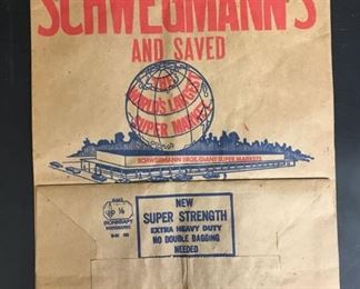 https://www.ebay.com/itm/114242664752	KB0193: Vintage Schwegmann's Paper Grocery Bag 12" x 17"	 $20.00 
