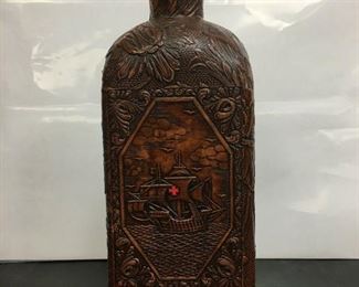 https://www.ebay.com/itm/124205238344	KB0196: Leather Decanter 2.8lbs 4"x4"x11"	 Auction 
