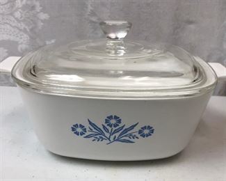 https://www.ebay.com/itm/114245368261	LAN9887 Corning Ware 1.5 Qt Pot Blue and White	 $15.00 	Buy-It-Now
