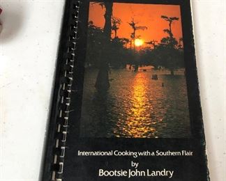 https://www.ebay.com/itm/124210122862	LAN9895 The Best of South Louisiana Cooking Bootsie John Landry	 $5.00 
