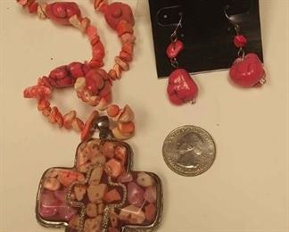 https://www.ebay.com/itm/114174497231	AB0004 PINK CROSS WITH EARRINGS CROSS LUCITE WITH STONE BEADS 20 INCH CHAIN BOX 74 AB0004	 $19.99 	OBO
